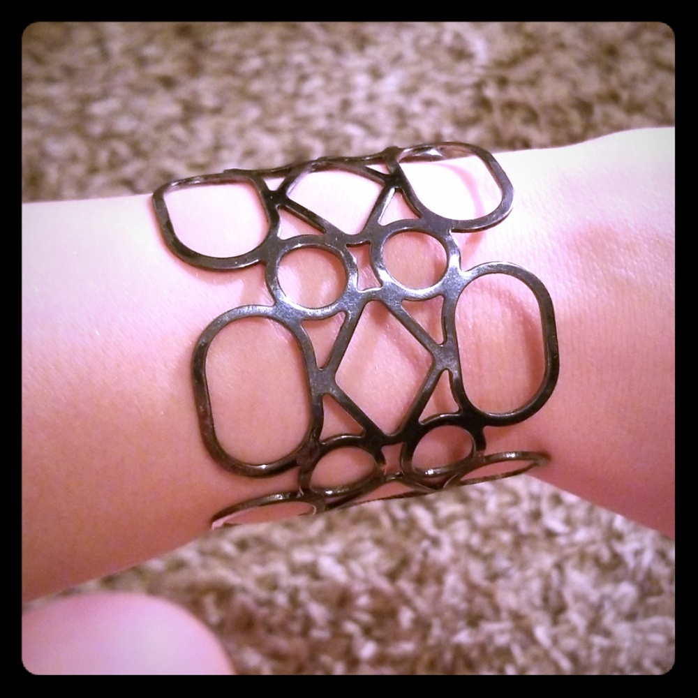 Very sexy Bracelet!!